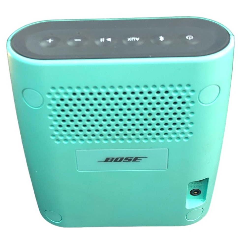 Bose Soundlink Colour Own4Less